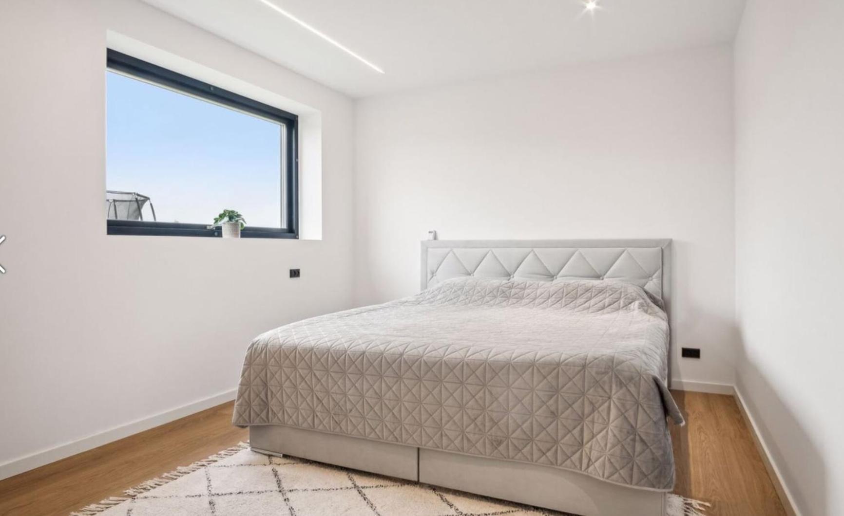 Bright, Quiet, Comfortable Room In A Luxury Home Horsens Esterno foto